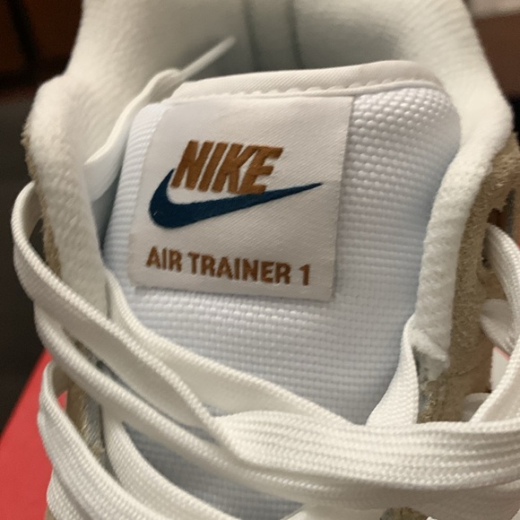 Air trainer 1 - Picture 3 of 9
